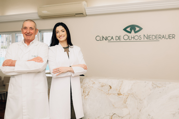 Clínica de Olhos
